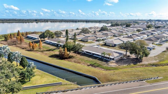 381 WINTER RIDGE BOULEVARD, Winter Haven, FL 33881