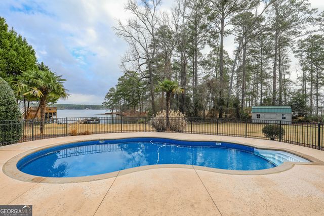 106 Honeysuckle Lane NE, Milledgeville, GA 31061