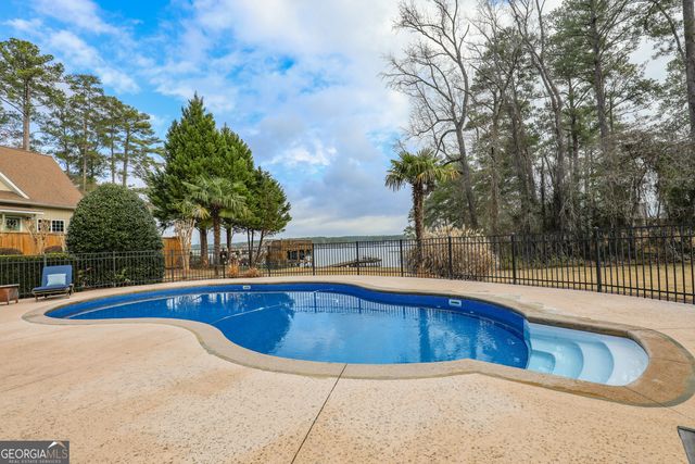 106 Honeysuckle Lane NE, Milledgeville, GA 31061