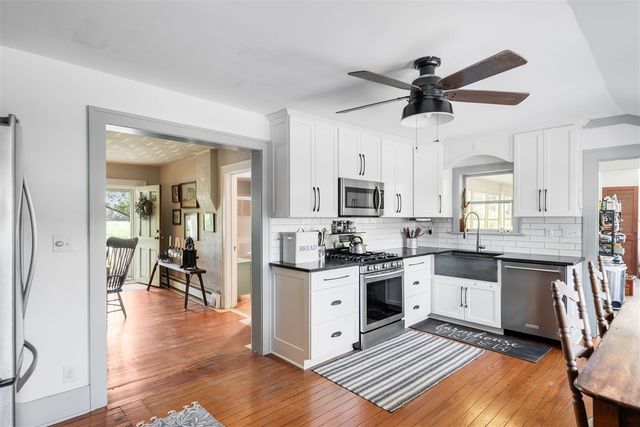 6475 Olive Branch Road, Galien, MI 49113