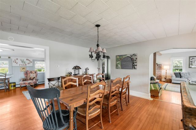 6475 Olive Branch Road, Galien, MI 49113