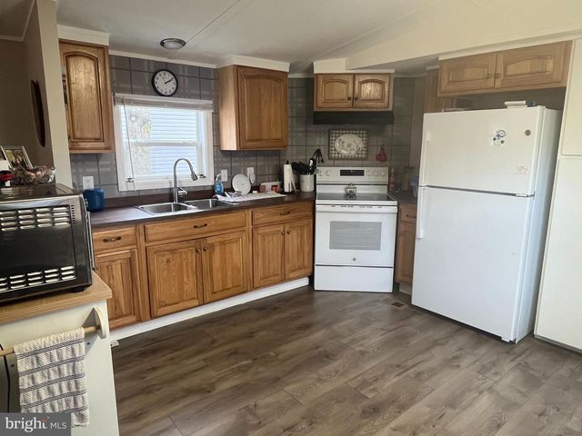 202 JANESA DR, Martinsburg, WV 25403