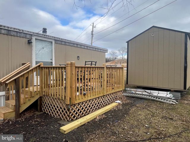 202 JANESA DR, Martinsburg, WV 25403