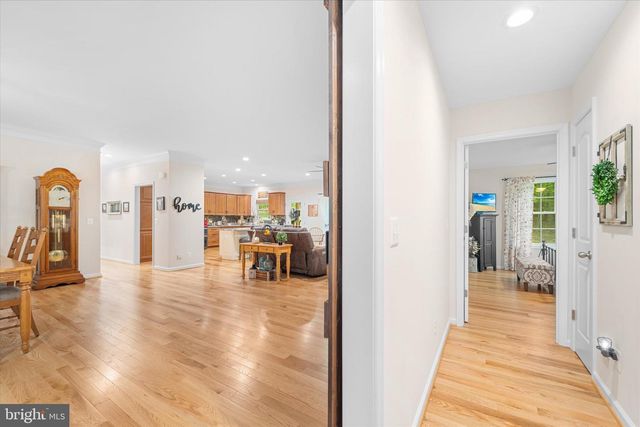 170 DEER HAVEN LN, Bluemont, VA 20135