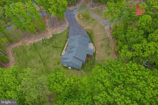 170 DEER HAVEN LN, Bluemont, VA 20135