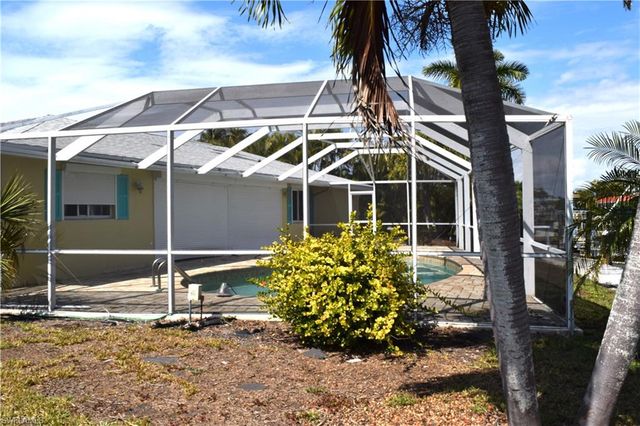 19 Sunview BLVD, Fort Myers Beach, FL 33931
