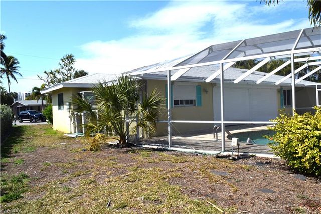 19 Sunview BLVD, Fort Myers Beach, FL 33931