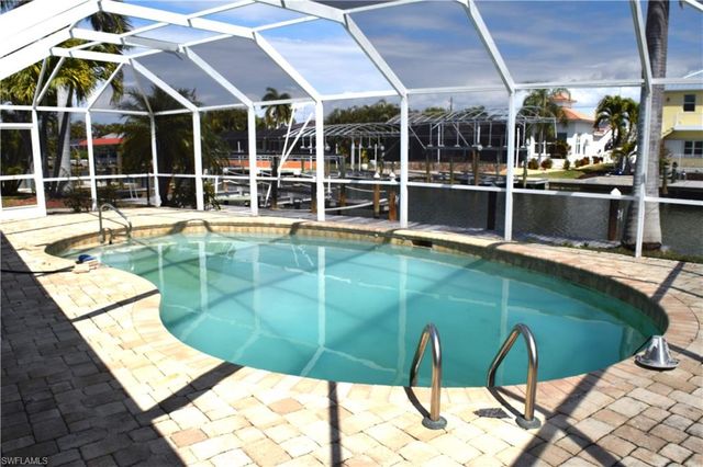 19 Sunview BLVD, Fort Myers Beach, FL 33931