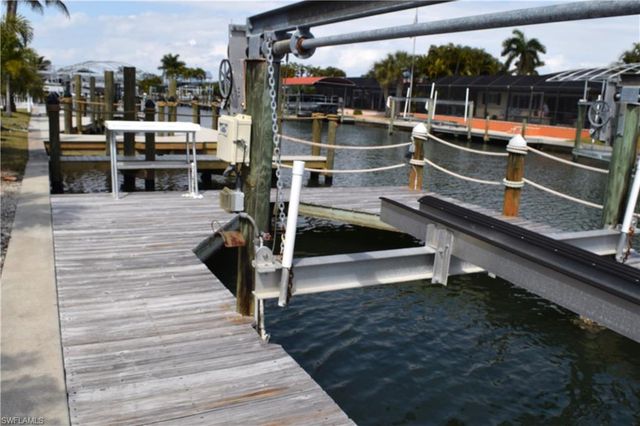 19 Sunview BLVD, Fort Myers Beach, FL 33931