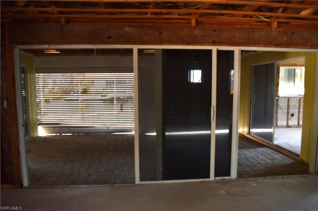 19 Sunview BLVD, Fort Myers Beach, FL 33931