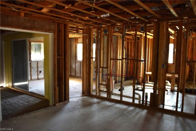 19 Sunview BLVD, Fort Myers Beach, FL 33931