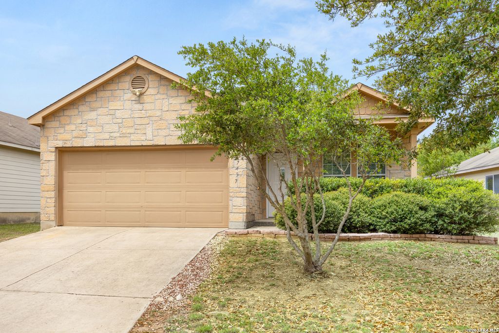 7437 PARAISO PT, Boerne, TX 78015