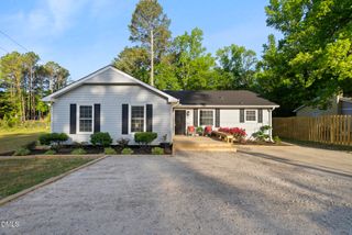 142 W Haywood Street, Wendell, NC 27591