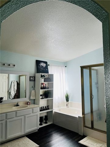 16315 Winona, Victorville, CA 92395