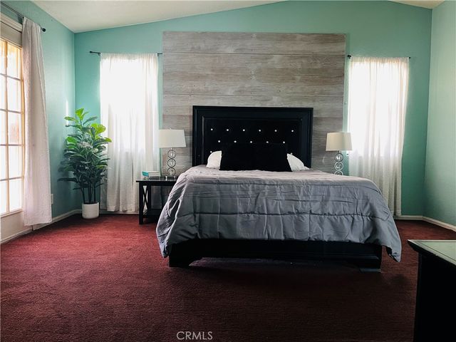 16315 Winona, Victorville, CA 92395