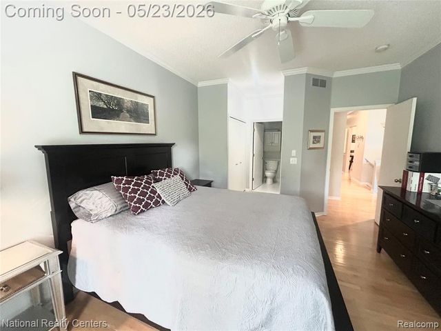 41835 Primrose Drive, Novi, MI 48377