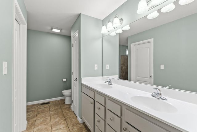 2008 Collins Lane, Lawrenceburg, KY 40342