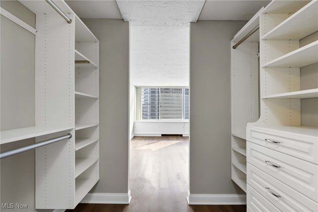 12700 Lake Avenue 801, Lakewood, OH 44107