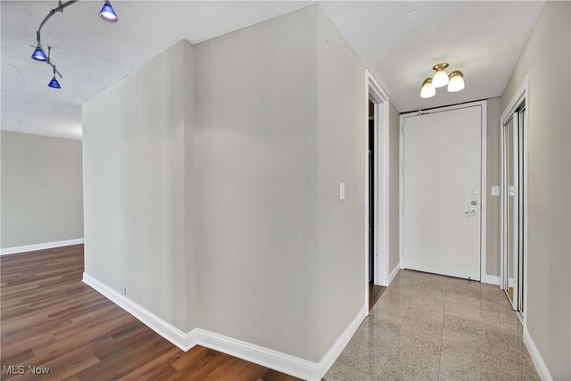 12700 Lake Avenue 801, Lakewood, OH 44107