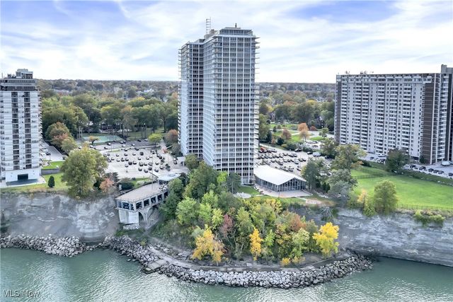 12700 Lake Avenue 801, Lakewood, OH 44107