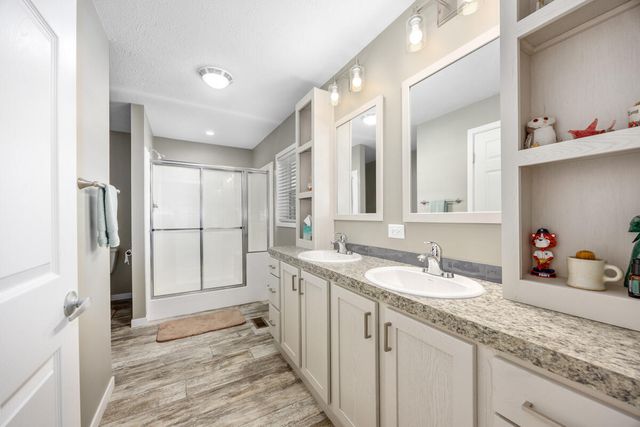 5221 Hollow Lane, Holland, MI 49423