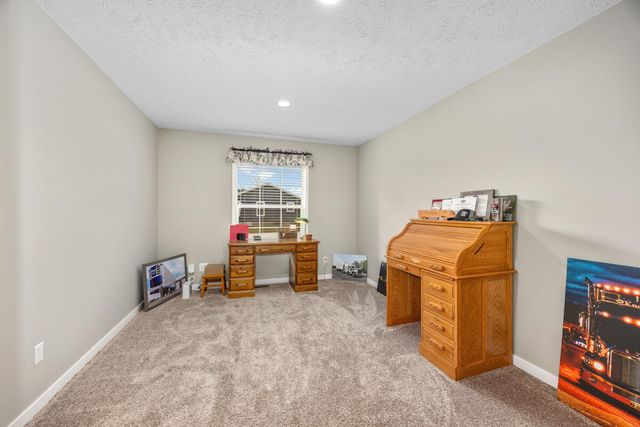 5221 Hollow Lane, Holland, MI 49423