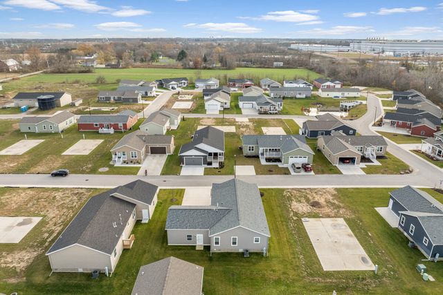 5221 Hollow Lane, Holland, MI 49423