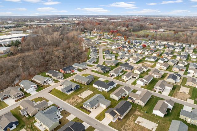 5221 Hollow Lane, Holland, MI 49423