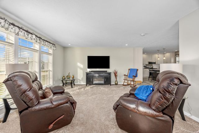 5221 Hollow Lane, Holland, MI 49423