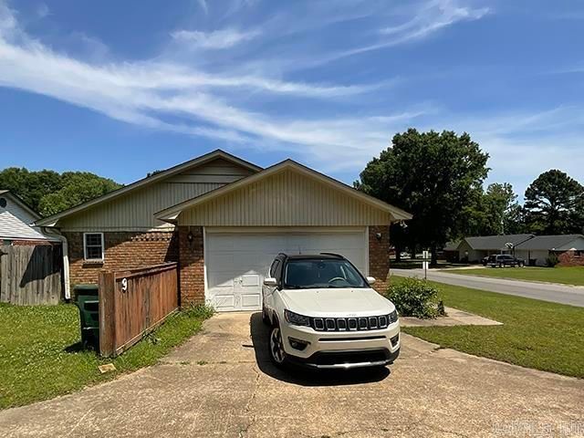 9 Mockingbird Lane, Conway, AR 72032