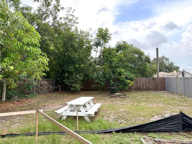 2101 ROSE STREET, Sarasota, FL 34239