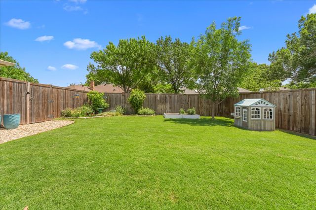 328 Pinyon Lane, Coppell, TX 75019