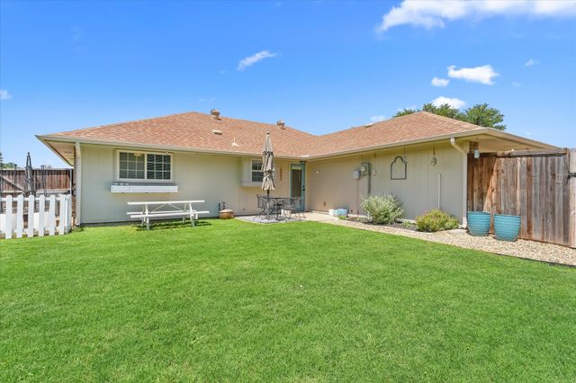 328 Pinyon Lane, Coppell, TX 75019