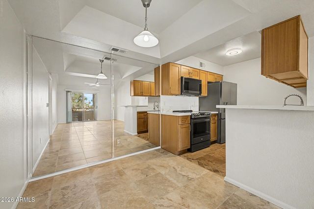 10610 S 48th Street 2096, Phoenix, AZ 85044