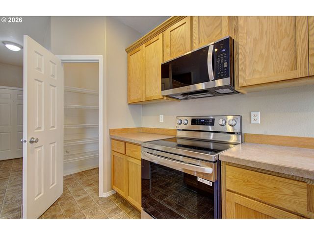 4426 Ne 163RD Ave, Vancouver, WA 98682