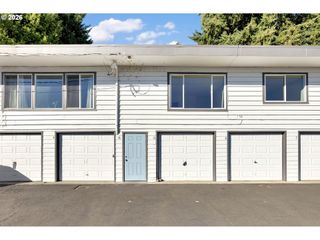 2102 Nw KELLY Dr 15, Vancouver, WA 98665