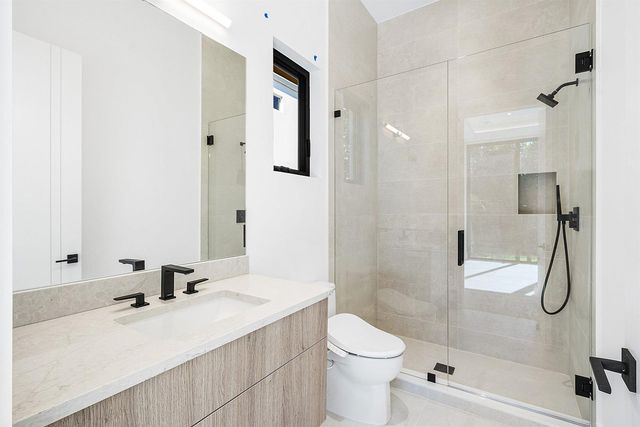 212 NW 18th Street, Delray Beach, FL 33444