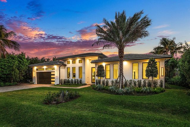 212 NW 18th Street, Delray Beach, FL 33444