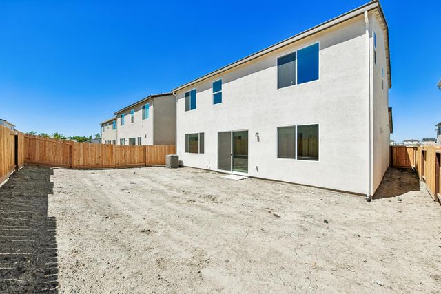 209 Tuxedo Cir, Sacramento, CA 95835