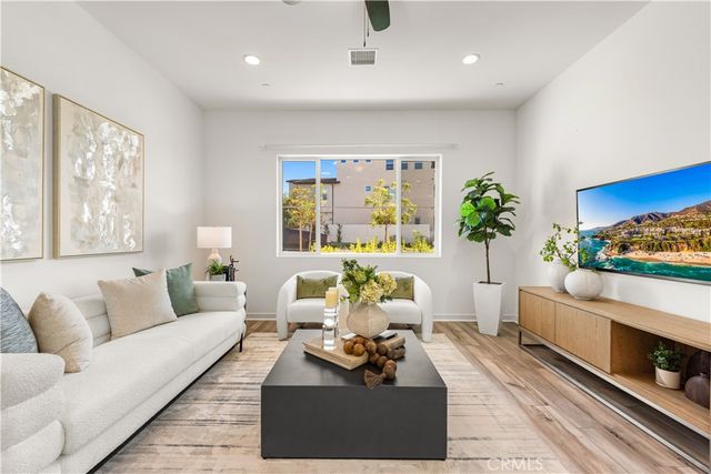 147 Culture, Irvine, CA 92618