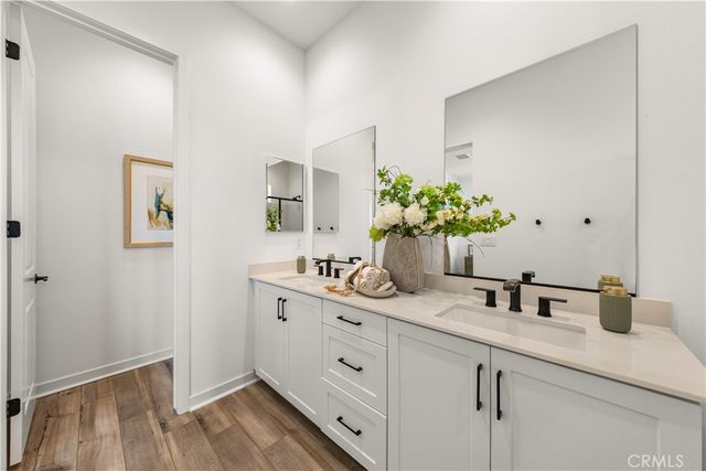147 Culture, Irvine, CA 92618