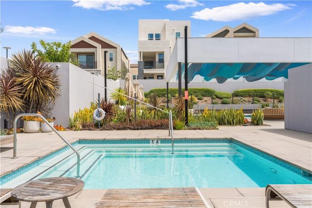 147 Culture, Irvine, CA 92618