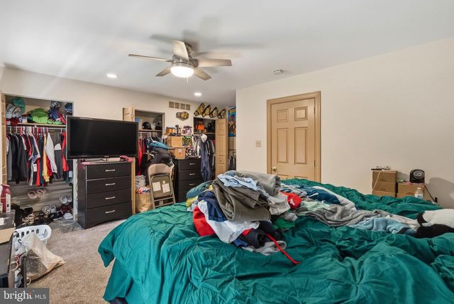 1264 MAPLE GLEN CIR, Pottstown, PA 19464