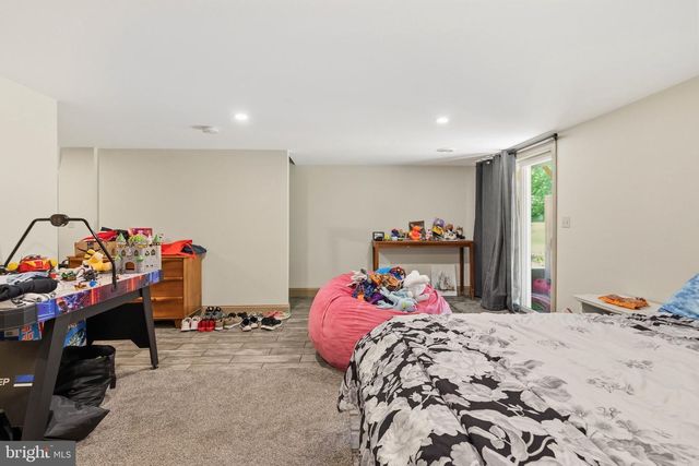 1264 MAPLE GLEN CIR, Pottstown, PA 19464