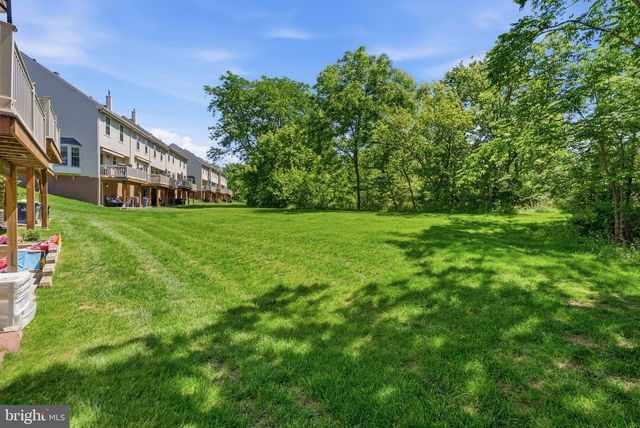 1264 MAPLE GLEN CIR, Pottstown, PA 19464