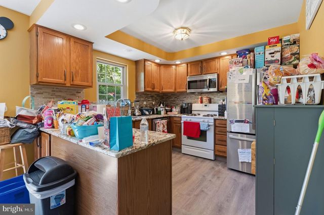1264 MAPLE GLEN CIR, Pottstown, PA 19464