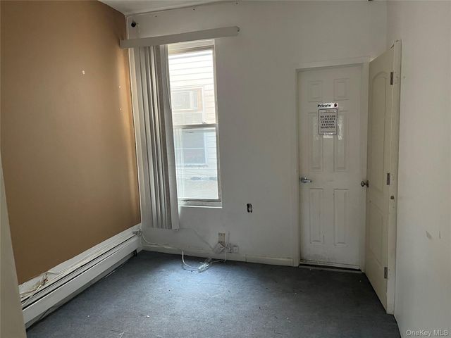 9307 Roosevelt Avenue, Jackson Heights, NY 11372