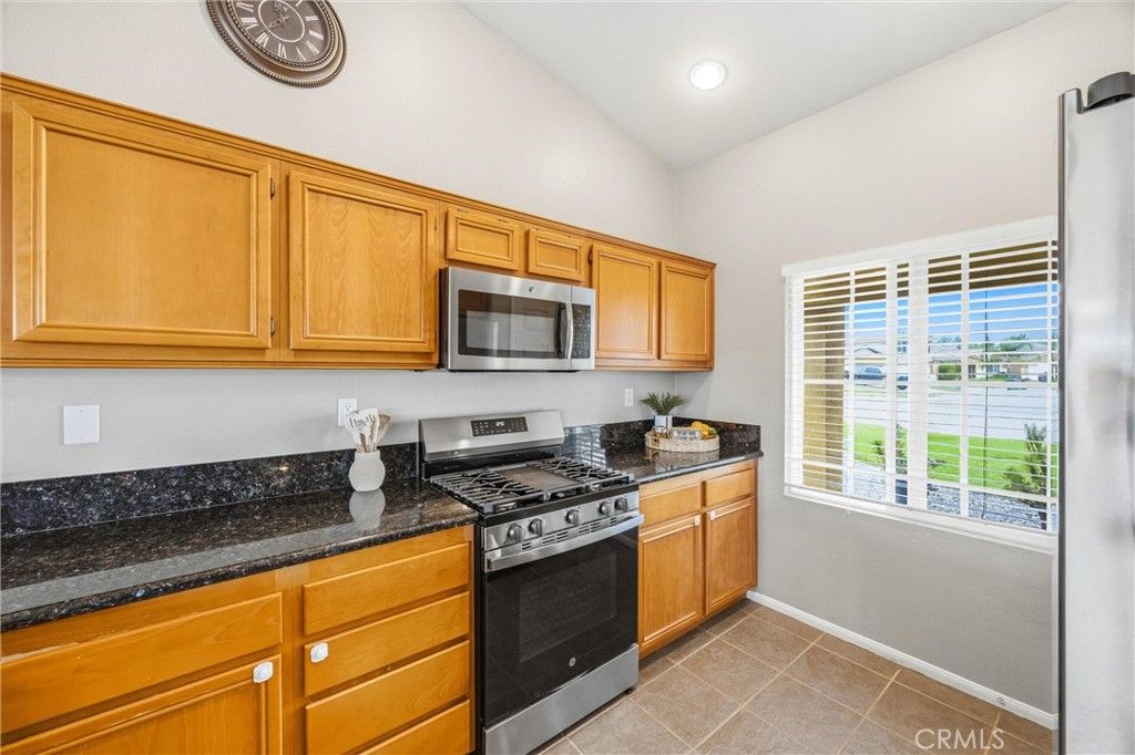 Image 10 of property listing at 1659 Mariposa Place, Beaumont, CA 92223