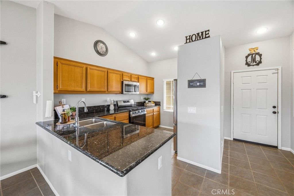 Image 9 of property listing at 1659 Mariposa Place, Beaumont, CA 92223