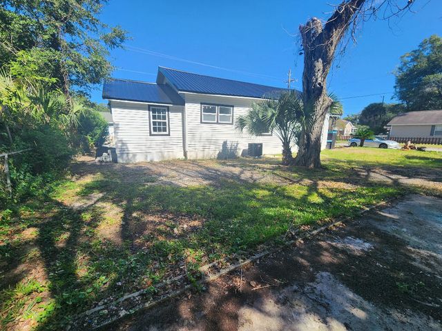 1323 N 6th Avenue, Pensacola, FL 32503